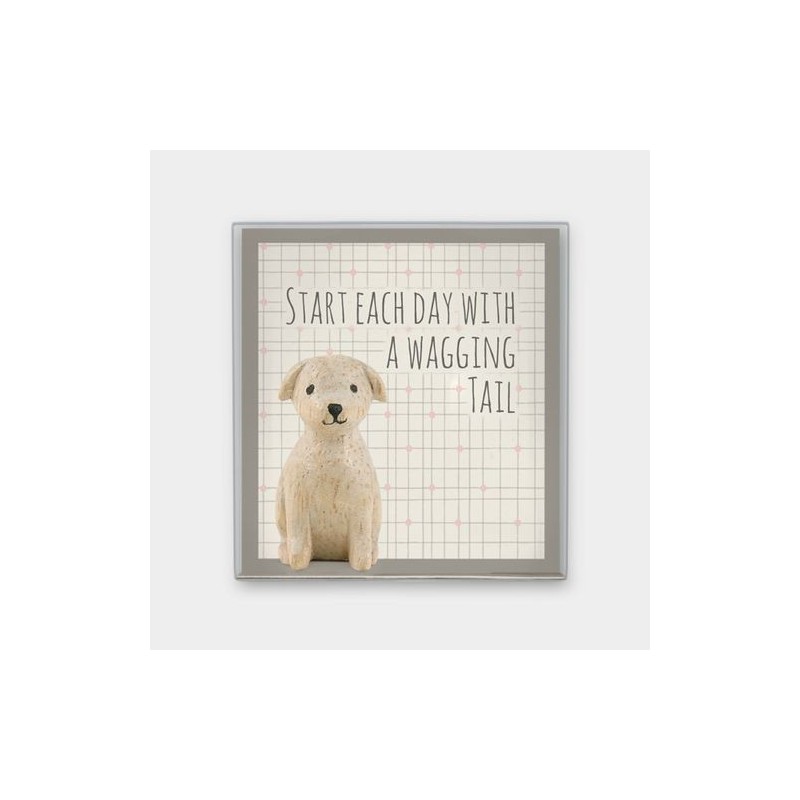 Figurine et message - East of India - Chien sculpté en bois