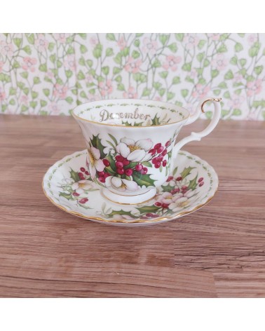 Tasse à thé Vintage - Flower of the month - Royal Albert - Décembre - 20 cl