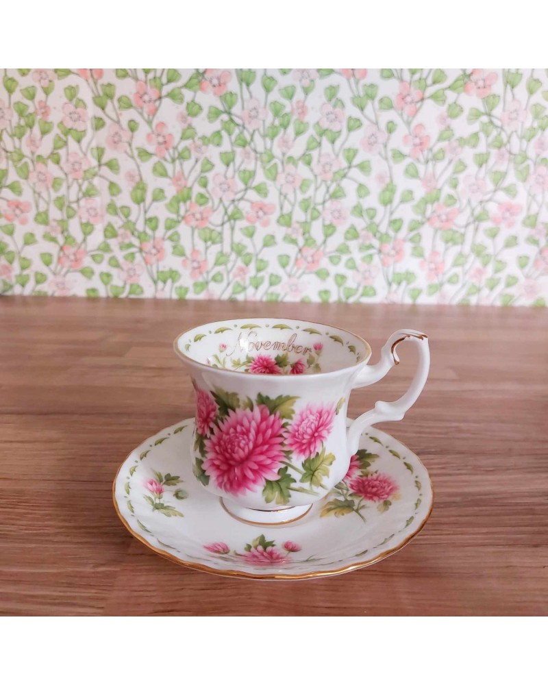 Tasse à café Vintage - Flower of the month - novembre- Royal Albert - 10 cl