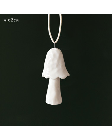 Champignon à suspendre en porcelaine - East of India